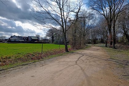 KoMex® geel  Wandel-en fietspad aan de Roslaes Schloot in Garrel